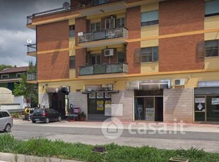 Negozio/Locale commerciale in Affitto in Via Piave a Latina