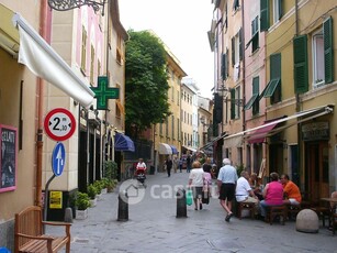 Negozio/Locale commerciale in Affitto in Via XXV Aprile a Sestri Levante