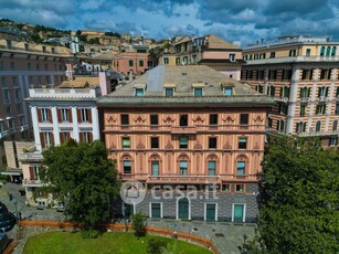 Palazzo in Affitto in Via Martin Piaggio 1 a Genova