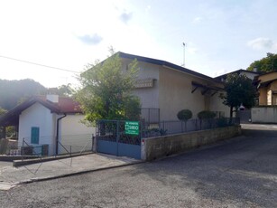 Panoramica casa su piano unico Castelnovo del Friuli