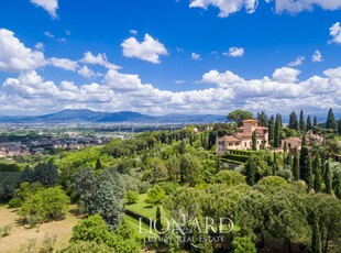 Residenza di pregio in vendita in Toscana