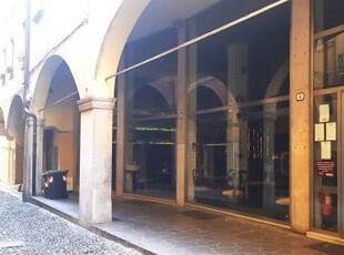 Ristorante in Affitto in a Padova