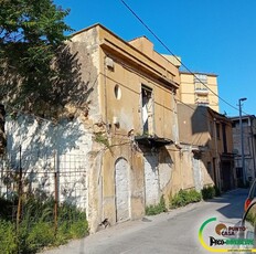 Rustico / Casale 6 vani 300mq