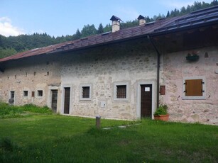 Rustico / Casale in vendita a Castel Condino