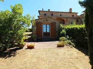 Rustico / Casale in vendita a Castelnuovo Berardenga