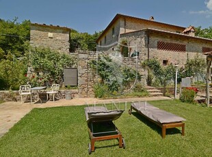 Rustico / Casale in vendita a Gaiole in Chianti