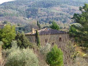 Rustico / Casale in vendita a Montalcino