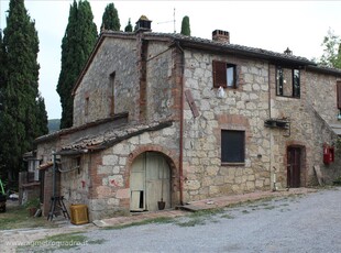 Rustico / Casale in vendita a Sarteano