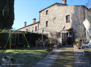 Rustico / Casale in vendita a Sarteano