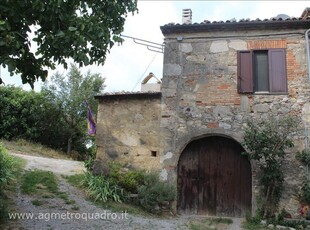 Rustico / Casale in vendita a Sarteano