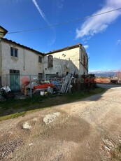 Rustico in vendita a Pistoia