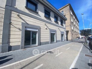Ufficio in Affitto in Corso Alcide de Gasperi a Castellammare di Stabia