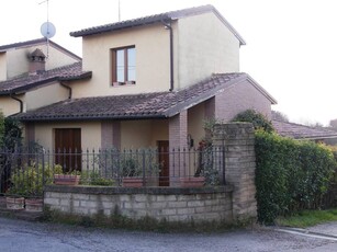 Villa a Schiera in vendita a Montepulciano