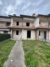 Villa a Schiera in vendita a Ponso - Zona: Ponso - Centro