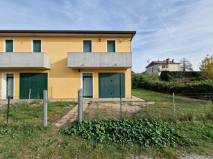 Villa a Schiera in vendita a Sant'Urbano - Zona: Sant'Urbano - Centro