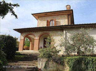 Villa in vendita a Cetona - Frazione: Piazze