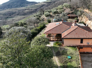 Villa in vendita a Cinto Euganeo - Zona: Cinto Euganeo