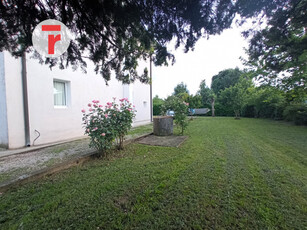 Villa in vendita a Curtarolo - Zona: Santa Maria di Non