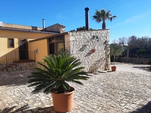 Villa in vendita a Modica