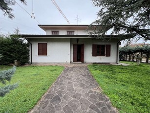 Villa in vendita a Villafranca di Verona - Zona: Dossobuono