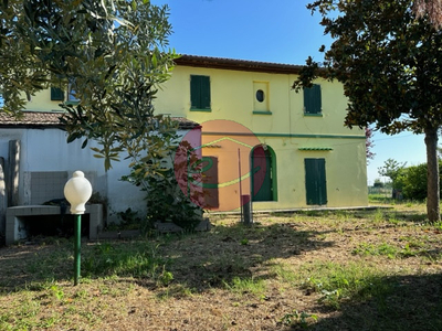 rustico / casale in vendita a Santarcangelo di Romagna