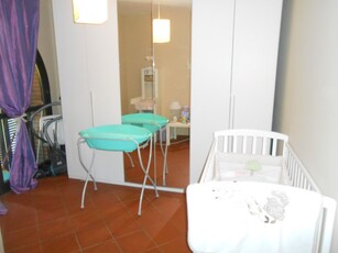 Appartamento in Vendita a Lucca, zona farneta, 150'000€, 160 m²