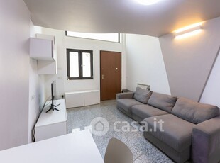 Appartamento in Vendita in Via Bolzano a Milano