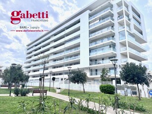 Appartamento in Vendita in Via Giovanni Gentile 61 a Bari