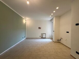 Bilocale in Vendita a Parma, 148'000€, 58 m²