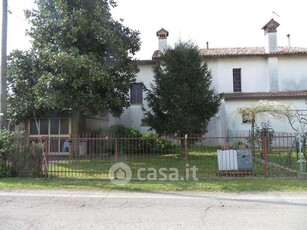 Casa Bi/Trifamiliare in Vendita in Via Zinalbo 47 a Santa Maria di Sala