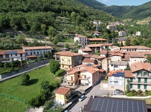 Casa indipendente in vendita a Viadanica