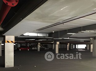 Garage/Posto auto in Vendita in Viale Ugo Foscolo a Montecatini-Terme