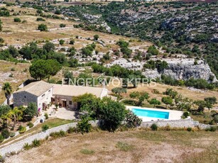 Rustico in vendita a Modica