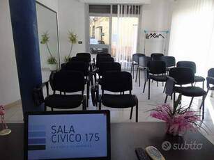 Sala riunioni, ufficio time, spazio espositivo