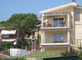 Villa Bifamiliare in vendita a Padenghe sul Garda