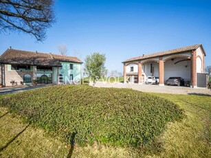 Villa in vendita a Fontanellato