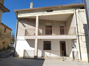Villa in vendita a Santa Maria Imbaro
