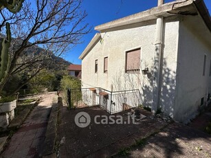 Villa in Vendita in Contrada Sant'Onofrio a Trabia