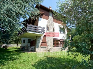 Villa in Vendita in Via Privata Aldo Moro 7 a Santa Maria Hoè