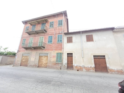 Casa singola in vendita a Alessandria, Castelceriolo