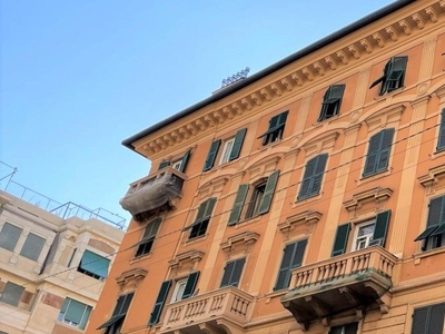 Appartamento in Via Montevideo , Genova (GE)