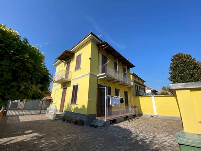 Villa in vendita a Alessandria, Borgo Cittadella