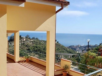 Villa in vendita a San Remo