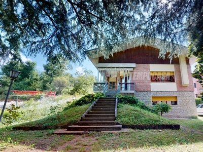 Vendita Villa Bifamiliare Via Massimo DAzeglio, 645, Guiglia