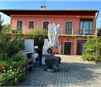 Semindipendente - Porzione di casa a Castellamonte