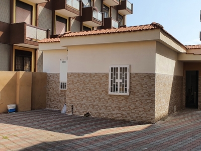 Bilocale a Bari, 1 bagno, 57 m², porta blindata, aria condizionata