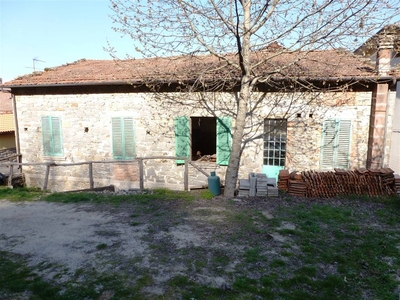 Casa singola in Via Sant'Antonio 160 in zona Baragazza a Castiglione Dei Pepoli