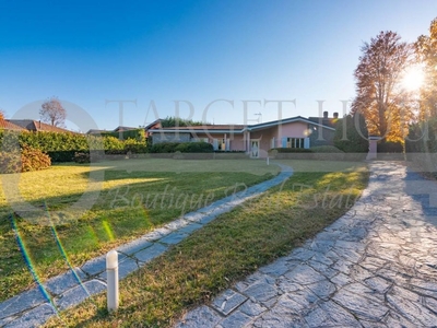 Villa di 310 mq in vendita Via dei Colli, Guanzate, Como, Lombardia