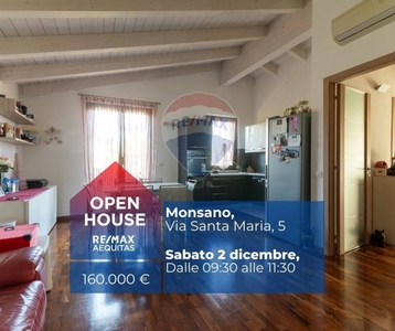 Trilocale in Via Santa Maria, Monsano, 1 bagno, con box, 80 m²