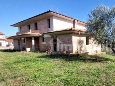 Villa nuova a Montefiascone - Villa ristrutturata Montefiascone